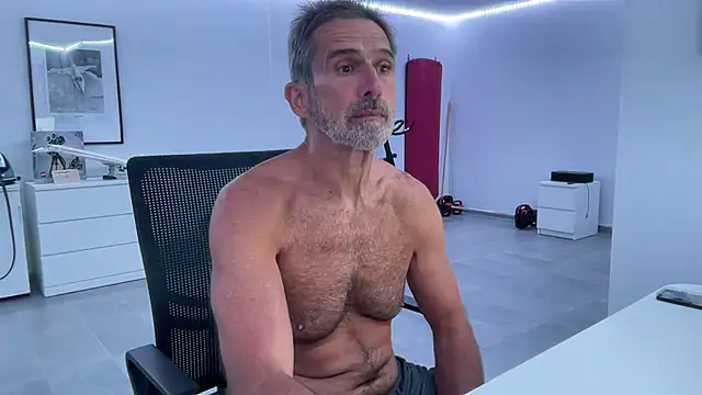 cumwithbrad online show from September 2025 02:49:02 PM