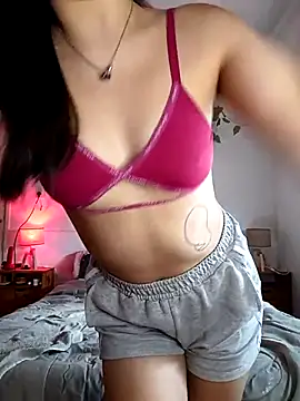 Maia 0 online show from April 2026 06:34:01 PM