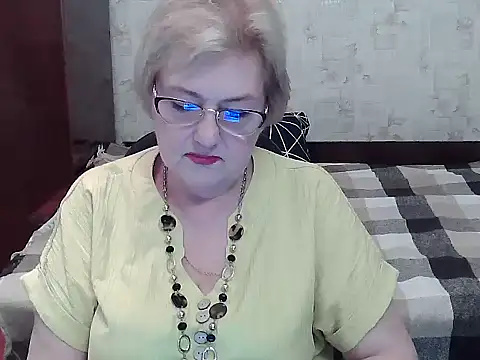 Snapshot of Renata62011 chatting on July 2026 12:20:01 PM Renata62011 online show from July 2026 12:20:01 PM