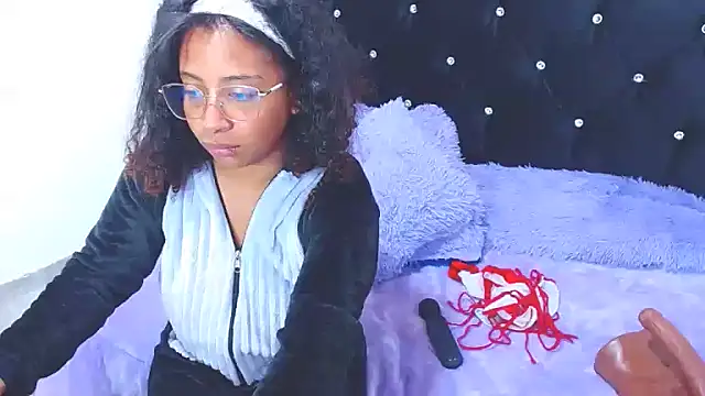 Gabi Jhons 23 online show from November 2025 09:09:01 AM