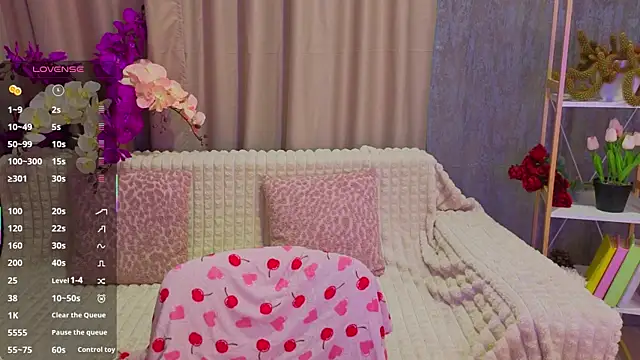 Snapshot of Luisa_Rosee chatting on May 2026 05:54:01 PM Luisa Rosee online show from May 2026 05:54:01 PM