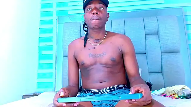 Black Fire10 online show from September 2025 07:41:01 PM