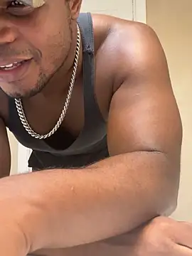 KeYBuMp323 online show from September 2025 02:17:02 PM