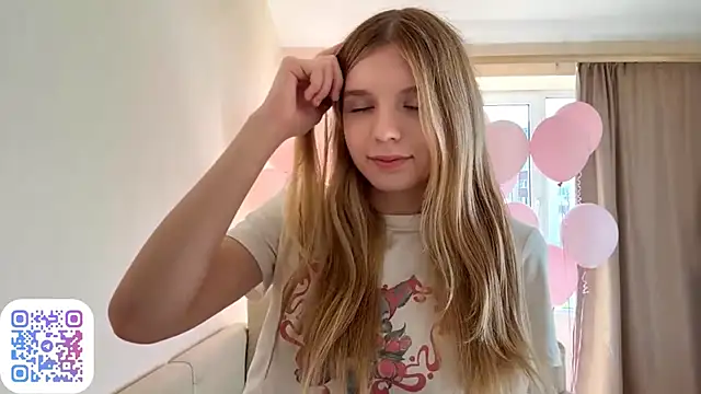 FruityXo online show from September 2025 10:05:01 AM