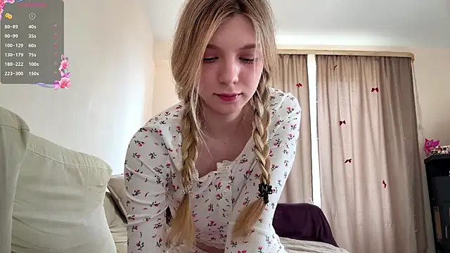 FruityXo online show from April 2026 11:59:01 AM