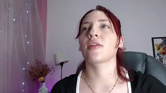 Lulugh  online show from December 2025 07:44:01 PM