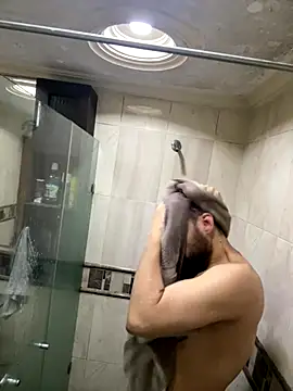 Snapshot of __Damian___ chatting on October 2025 11:34:02 PM Damian online show from October 2025 11:34:02 PM