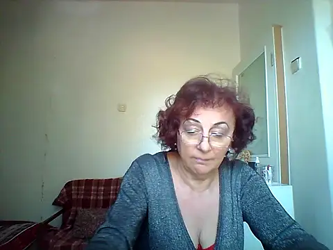 Julia54391 online show from September 2025 10:41:01 AM