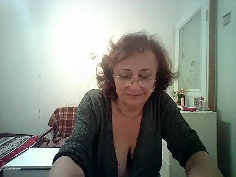Julia54391 online show from October 2025 06:39:01 PM
