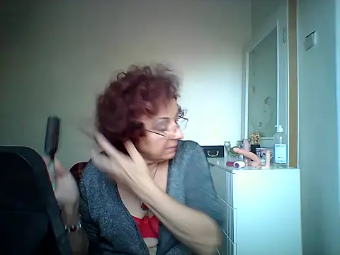 Julia54391 online show from October 2025 08:37:01 AM