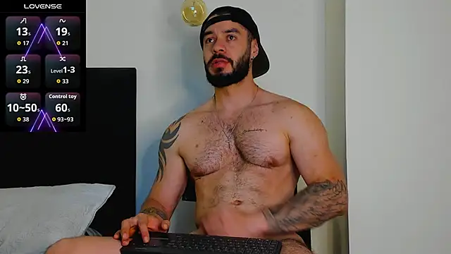 Snapshot of Drake_Cole chatting on February 2026 11:32:01 PM Drake Cole online show from February 2026 11:32:01 PM