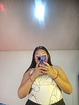 BellaRoux1 online show from September 2025 12:05:02 PM