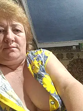 Snapshot of NikaLove49011 chatting on October 2025 05:38:01 AM NikaLove49011 online show from October 2025 05:38:01 AM