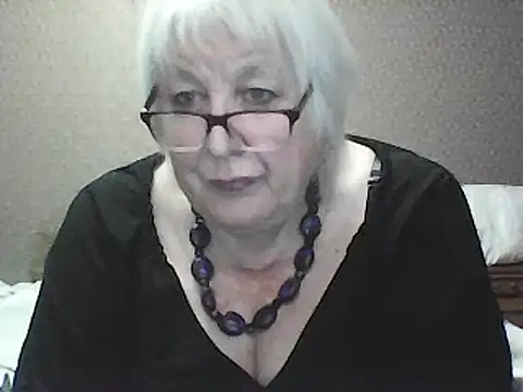 Snapshot of Alexia64231 chatting on September 2025 03:23:01 PM Alexia64231 online show from September 2025 03:23:01 PM