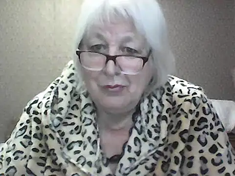 Snapshot of Alexia64231 chatting on September 2025 03:39:02 AM Alexia64231 online show from September 2025 03:39:02 AM