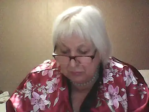 Snapshot of Alexia64231 chatting on September 2025 04:06:02 PM Alexia64231 online show from September 2025 04:06:02 PM