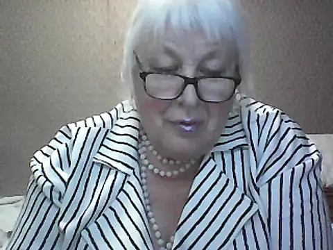 Snapshot of Alexia64231 chatting on September 2025 05:58:01 PM Alexia64231 online show from September 2025 05:58:01 PM