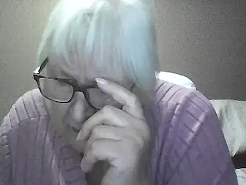Snapshot of Alexia64231 chatting on September 2025 03:19:02 AM Alexia64231 online show from September 2025 03:19:02 AM