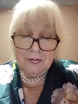 Alexia64231 online show from November 2025 04:45:02 AM