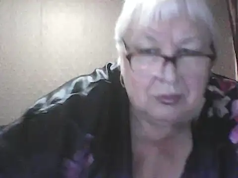 Alexia64231 online show from June 2026 01:29:01 AM
