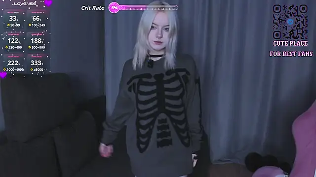 godlikegirlyy online show from February 2026 06:23:01 PM