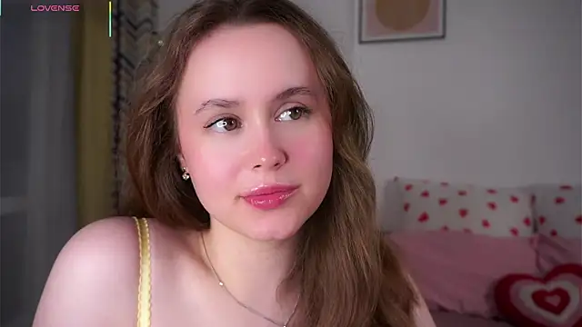 SusannaScholler online show from June 2026 11:21:01 PM