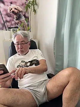 gholly2007 online show from April 2026 02:27:02 AM