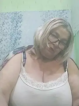 Snapshot of MargaritaSweet51 chatting on April 2026 10:37:01 PM MargaritaSweet51 online show from April 2026 10:37:01 PM