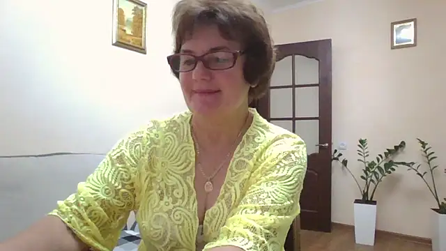 Galina56301 online show from September 2025 06:30:02 PM