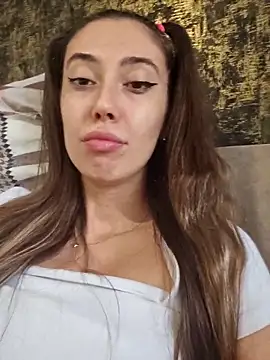 Virgin Pussy Horny online show from November 2025 10:26:02 AM