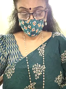 Snapshot of sweet-lotus chatting on October 2025 05:39:02 AM sweet-lotus online show from October 2025 05:39:02 AM