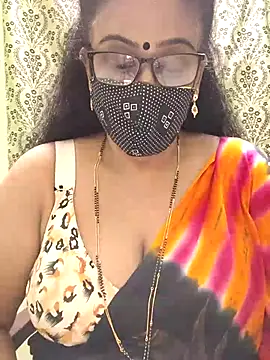 Snapshot of sweet-lotus chatting on October 2025 06:52:01 PM sweet-lotus online show from October 2025 06:52:01 PM