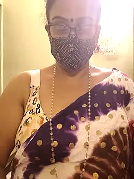 Snapshot of sweet-lotus chatting on November 2025 03:27:01 AM sweet-lotus online show from November 2025 03:27:01 AM