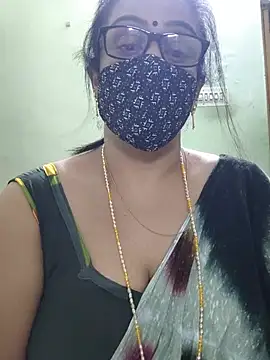 Snapshot of sweet-lotus chatting on July 2026 05:26:02 AM sweet-lotus online show from July 2026 05:26:02 AM