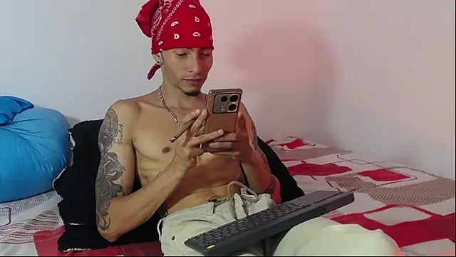Daniel laverde online show from September 2025 07:58:02 PM