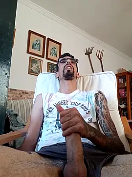 Ju4nyros4 online show from September 2025 04:51:02 PM