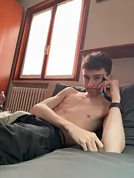 twinkethan07 online show from April 2026 02:09:01 PM