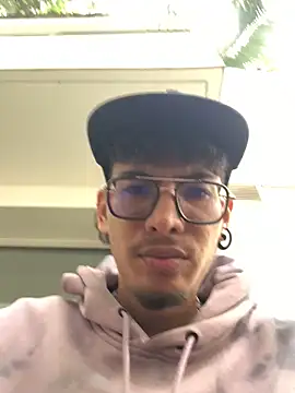 bastiandoyt99 online show from October 2025 03:20:02 PM