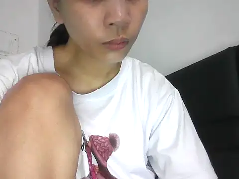 Snapshot of ivyloving4you chatting on October 2025 12:33:02 AM ivyloving4you online show from October 2025 12:33:02 AM
