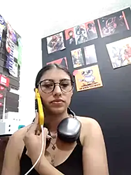 AriaBliss- online show from May 2026 07:33:01 PM