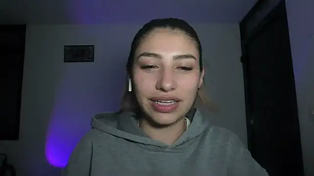 AriaBliss- online show from May 2026 07:05:02 AM