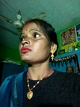 Neelamt12 online show from October 2025 04:04:01 PM