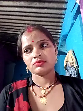 Neelamt12 online show from November 2025 01:54:02 PM