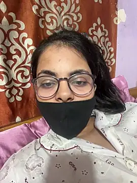 Snapshot of Sandhya_77 chatting on April 2026 01:41:02 PM Sandhya 77 online show from April 2026 01:41:02 PM