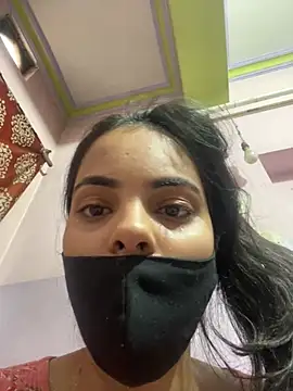 Snapshot of Sandhya_77 chatting on June 2026 06:16:01 AM Sandhya 77 online show from June 2026 06:16:01 AM