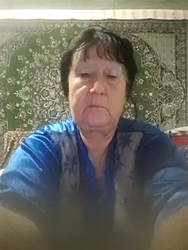 CrystalLime6411 online show from September 2025 05:47:02 PM