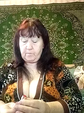 CrystalLime6411 online show from February 2026 09:32:01 AM