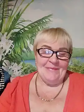 VioletSweet5566 online show from November 2025 07:47:01 PM