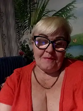 VioletSweet5566 online show from February 2026 09:16:01 PM