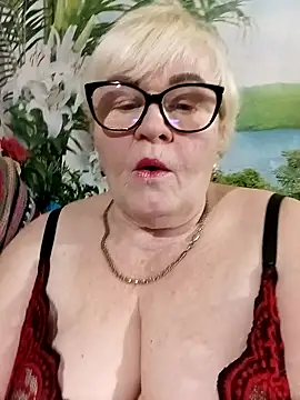 VioletSweet5566 online show from March 2026 07:28:02 PM